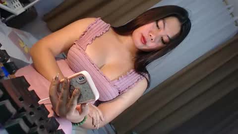 Queen Marga online show from October 2025 02:40:01 PM