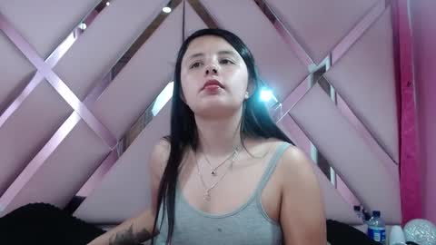 Snapshot of nathaly_low chatting on December 2024 07:17:02 AM nathaly low online show from December 2024 07:17:02 AM