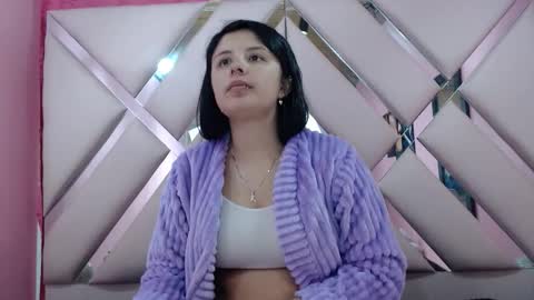 Snapshot of nathaly_low chatting on September 2025 02:56:02 AM nathaly low online show from September 2025 02:56:02 AM