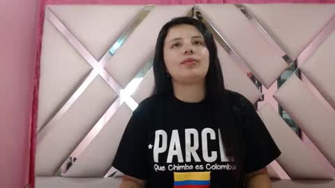 Snapshot of nathaly_low chatting on September 2025 03:22:01 AM nathaly low online show from September 2025 03:22:01 AM