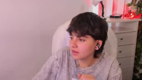 Snapshot of nathalyy_ds chatting on May 2026 04:59:02 PM nathalyy_ds online show from May 2026 04:59:02 PM