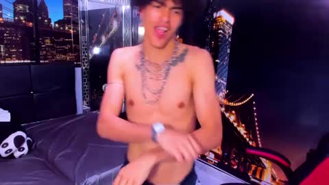 nathan_carson1 online show from December 2024 07:43:02 PM