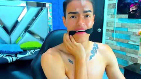 nathan_carson1 online show from December 2024 05:10:02 PM