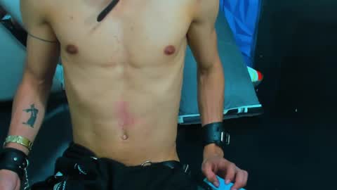 nathan_carson1 online show from December 2024 01:28:01 PM