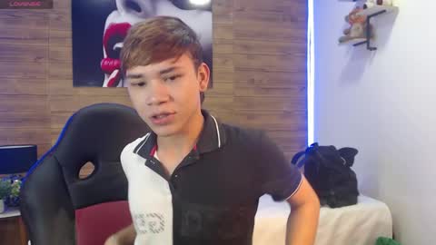 nathanclay online show from April 2026 04:09:02 AM