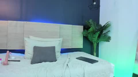 Snapshot of nathy_ross chatting on February 2025 02:08:02 AM nathy_ross online show from February 2025 02:08:02 AM