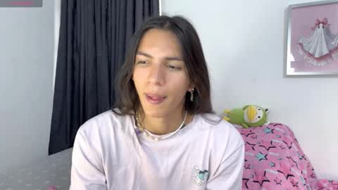 Nati online show from December 2025 03:38:02 PM