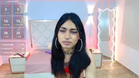 Snapshot of nattrose_tay chatting on February 2025 05:51:02 PM NATT ROSE online show from February 2025 05:51:02 PM