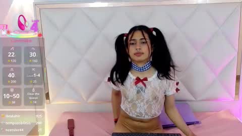 Snapshot of nattrose_tay chatting on February 2025 02:43:02 PM NATT ROSE online show from February 2025 02:43:02 PM