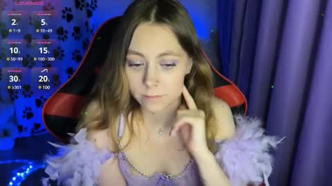 Snapshot of natural_babe666 chatting on December 2024 01:29:01 PM natural_babe666 online show from December 2024 01:29:01 PM