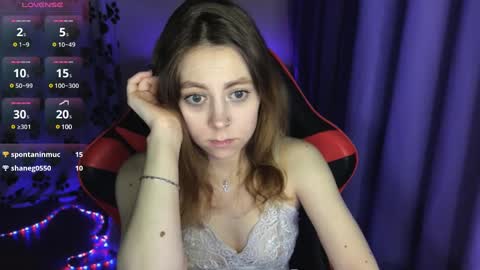 Snapshot of natural_babe666 chatting on December 2024 04:09:02 AM natural_babe666 online show from December 2024 04:09:02 AM