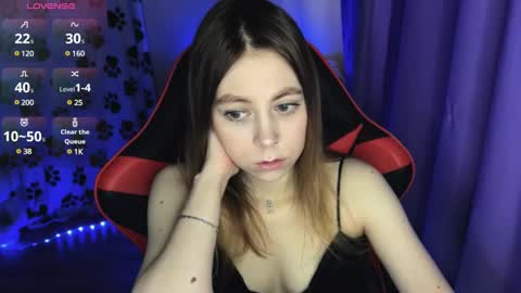 Snapshot of natural_babe666 chatting on January 2025 09:13:01 AM natural_babe666 online show from January 2025 09:13:01 AM