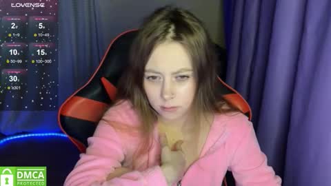 natural_babe666 online show from November 2025 09:31:02 PM