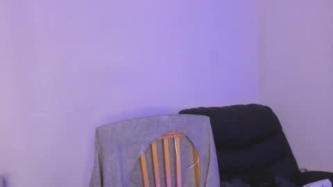 Nataly online show from December 2025 07:53:02 PM