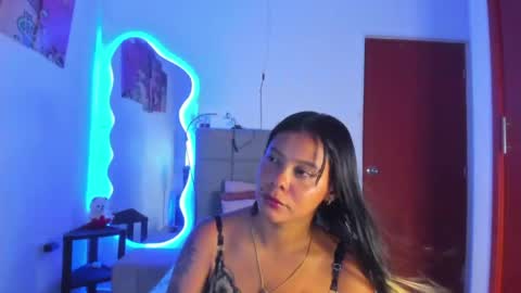 Snapshot of naty_coxx chatting on June 2026 05:30:02 AM NATY COXX online show from June 2026 05:30:02 AM
