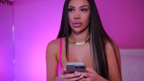 Snapshot of natydesiree chatting on February 2025 04:28:02 AM Naty online show from February 2025 04:28:02 AM