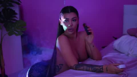 Snapshot of natydesiree chatting on March 2025 11:27:01 AM Naty online show from March 2025 11:27:01 AM