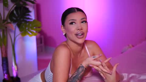 Snapshot of natydesiree chatting on March 2025 05:16:01 AM Naty online show from March 2025 05:16:01 AM