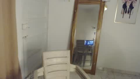 Snapshot of natzumi_mcqueen chatting on April 2026 09:17:02 PM Stella Mcqueen online show from April 2026 09:17:02 PM