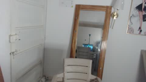 Snapshot of natzumi_mcqueen chatting on July 2026 01:37:02 PM Stella Mcqueen online show from July 2026 01:37:02 PM