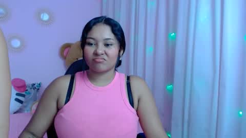 Zoe online show from February 2025 07:19:02 PM