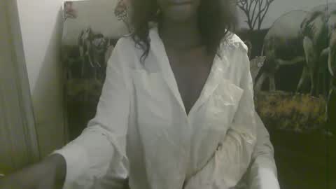 Snapshot of naughty_babe000 chatting on May 2026 12:01:02 PM alisha online show from May 2026 12:01:02 PM