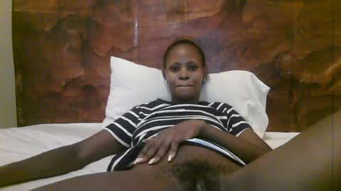 Snapshot of naughty_babe000 chatting on July 2026 12:07:02 PM alisha online show from July 2026 12:07:02 PM