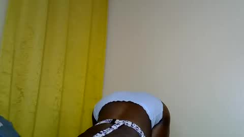 Snapshot of naughty_booby chatting on May 2026 03:40:01 PM Bettybooby online show from May 2026 03:40:01 PM