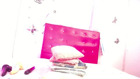 Snapshot of naughty_choko chatting on March 2026 01:22:01 PM L I S S online show from March 2026 01:22:01 PM