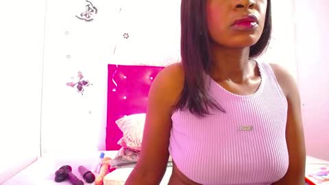Snapshot of naughty_choko chatting on March 2026 09:32:02 AM L I S S online show from March 2026 09:32:02 AM