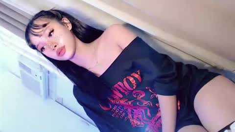 itsyourgirl kiara online show from March 2026 07:14:02 AM