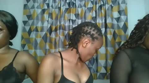 Snapshot of naughty_ellaa chatting on October 2025 06:49:02 PM naughty_ellaa online show from October 2025 06:49:02 PM
