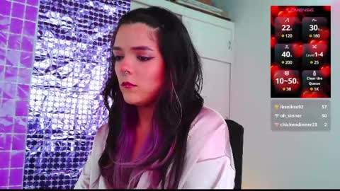 Em  please help me reach 100 thumbs up 3 online show from March 2025 01:49:01 PM