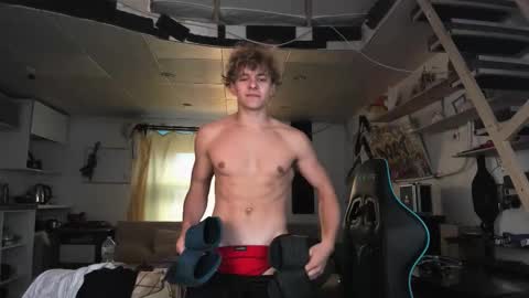 Nik online show from September 2025 02:00:01 PM