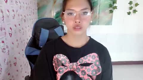 Snapshot of naughty_rona chatting on January 2026 05:13:01 AM Rona online show from January 2026 05:13:01 AM