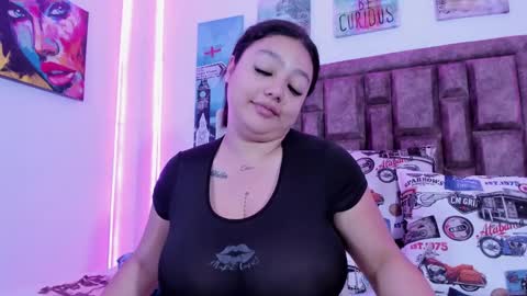 Snapshot of naughtyanamaria chatting on December 2024 03:40:02 AM Ana online show from December 2024 03:40:02 AM
