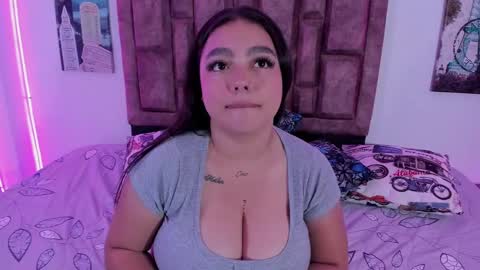 Snapshot of naughtyanamaria chatting on January 2025 02:43:02 AM Ana online show from January 2025 02:43:02 AM