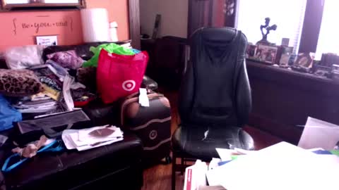 Snapshot of naughtybone chatting on October 2025 06:05:01 PM naughtybone online show from October 2025 06:05:01 PM