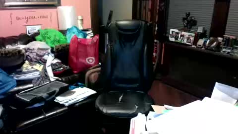 Snapshot of naughtybone chatting on October 2025 01:28:01 AM naughtybone online show from October 2025 01:28:01 AM