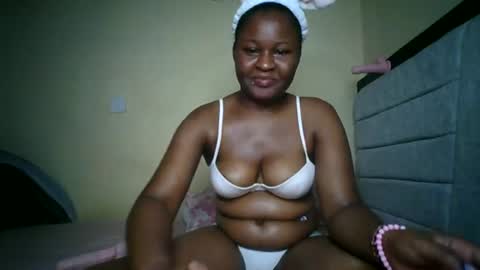 MUMU online show from June 2026 03:25:01 AM