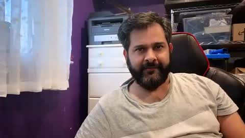 sakhtlaundaz online show from November 2025 09:28:01 PM