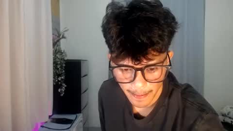 Snapshot of naughtyjosh_ chatting on July 2026 02:19:01 PM Josh online show from July 2026 02:19:01 PM