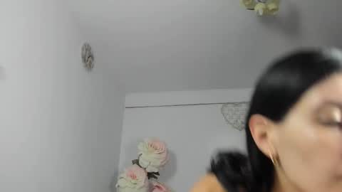 Cassie -  online show from October 2025 05:06:01 AM