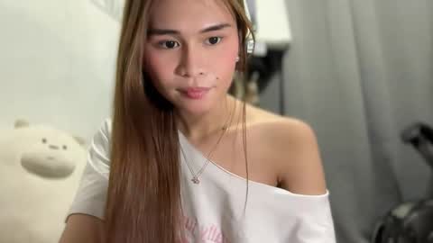 your girlfriend mira online show from March 2026 10:53:01 PM