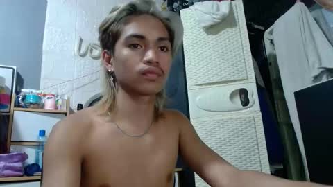 Snapshot of naughtyperfectasian4u chatting on February 2026 04:40:01 PM naughtyperfectasian4u online show from February 2026 04:40:01 PM