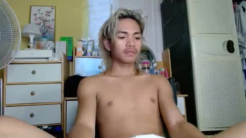 Snapshot of naughtyperfectasian4u chatting on April 2026 11:06:01 AM naughtyperfectasian4u online show from April 2026 11:06:01 AM