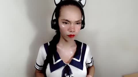 naughtypetiteangel online show from September 2025 02:22:02 AM