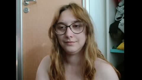 Snapshot of naughtyrapunzel7 chatting on July 2026 05:54:01 AM Ella - Naughty Rapunzel online show from July 2026 05:54:01 AM