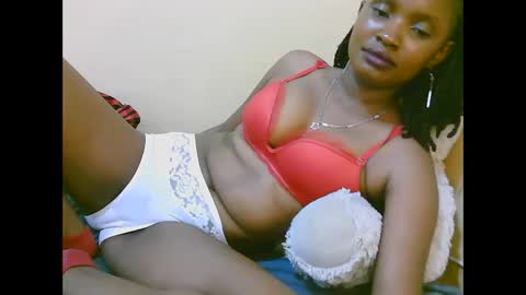 naughtyqueen online show from October 2025 11:18:02 PM