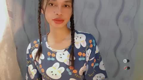 Celine online show from April 2026 04:46:01 AM